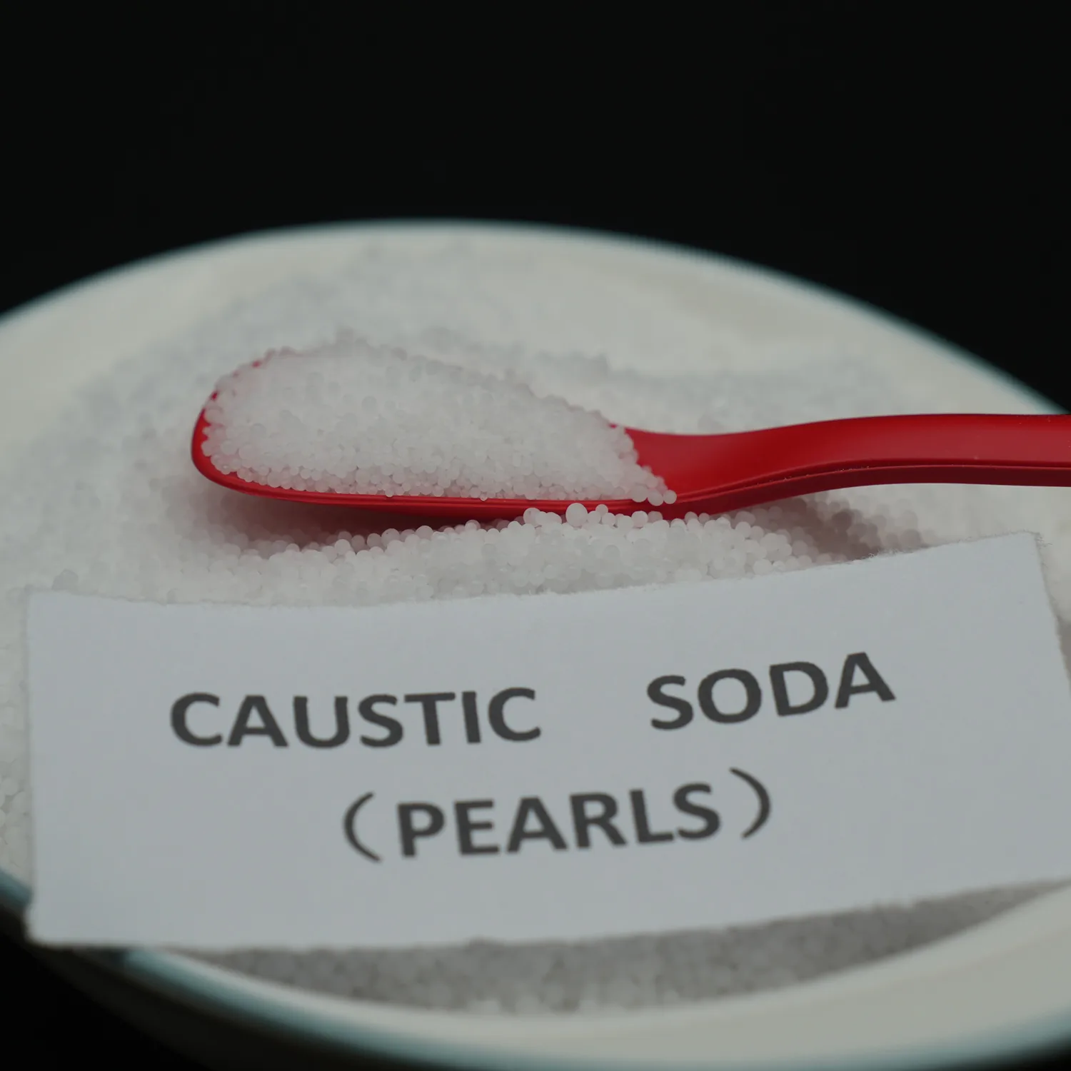Caustic soda pearls granular sodium hydroxide NaOH 99% from China - Guowei Chemical